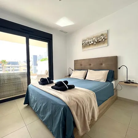 New - Flamenca Village - Fantastic Location! Apartment
